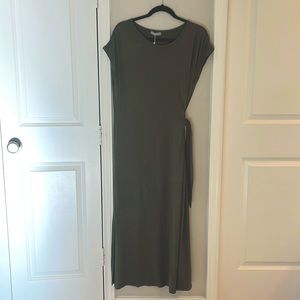Olive maxi dress, small